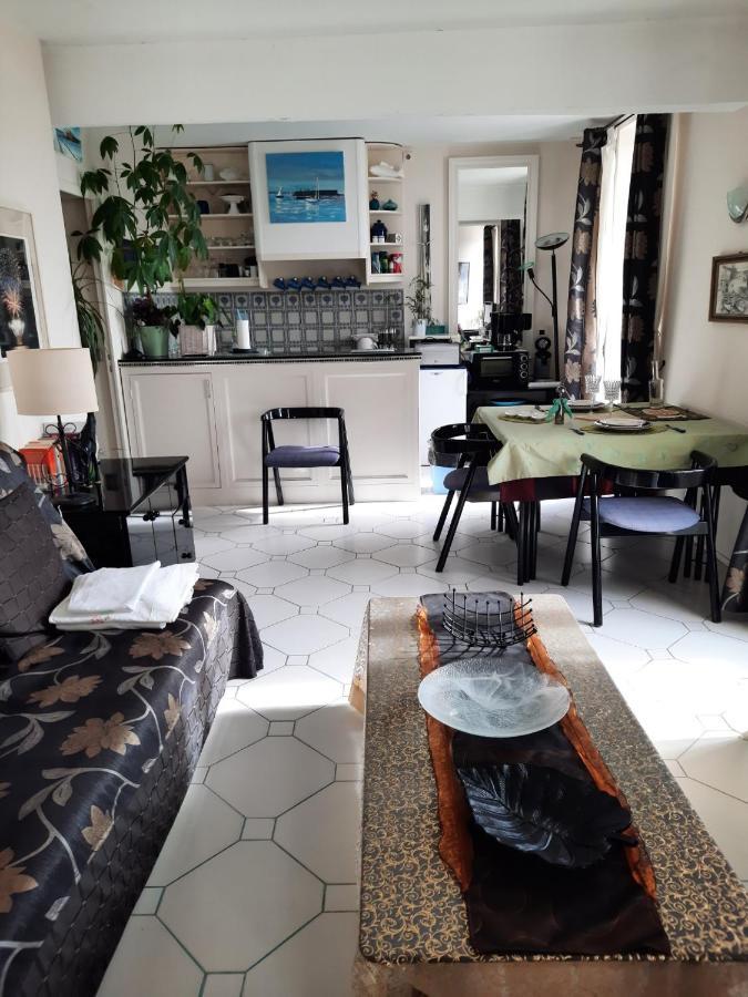 Appartement De Charme Sur Le Port De Marseillan Exterior photo